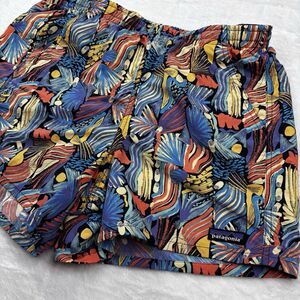 Patagonia Women's Baggies Shorts MED/ 5" Joy Pitch Blue **Retro Boho Geometric**